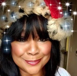 Meet your Posher, Renita